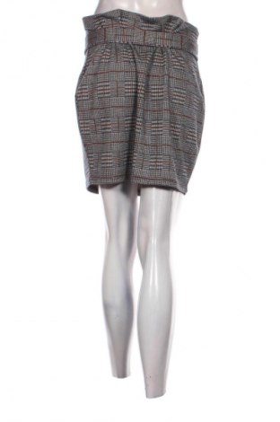 Пола Primark, Размер L, Цвят Многоцветен, Цена 2,04 €