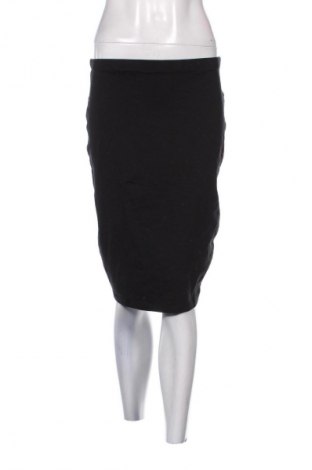 Пола Primark, Размер M, Цвят Черен, Цена 2,04 €