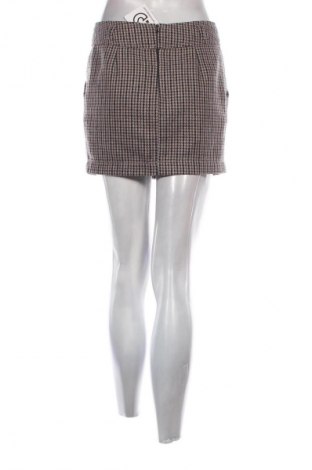 Пола Reserved, Размер S, Цвят Многоцветен, Цена 2,04 €