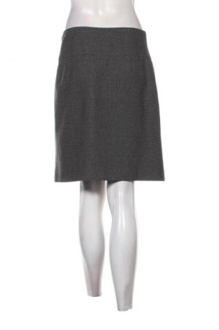 Пола S.Oliver, Размер M, Цвят Сив, Цена 2,04 €