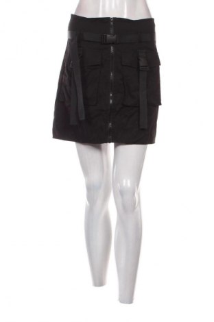 Пола SHEIN, Размер S, Цвят Черен, Цена 2,04 €