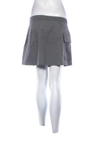 Пола Sinsay, Размер M, Цвят Сив, Цена 2,04 €