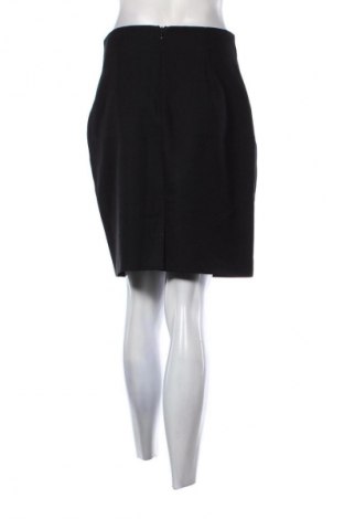 Пола Unbranded, Размер M, Цвят Черен, Цена 2,04 €