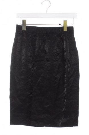 Пола Unbranded, Размер S, Цвят Черен, Цена 2,04 €