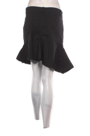 Пола Unbranded, Размер S, Цвят Черен, Цена 2,04 €