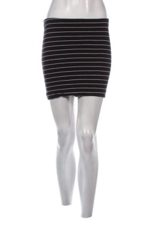 Пола Unbranded, Размер S, Цвят Многоцветен, Цена 2,04 €