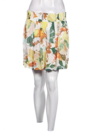 Пола United Colors Of Benetton, Размер S, Цвят Многоцветен, Цена 2,55 €