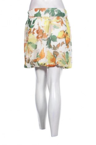 Пола United Colors Of Benetton, Размер S, Цвят Многоцветен, Цена 2,55 €