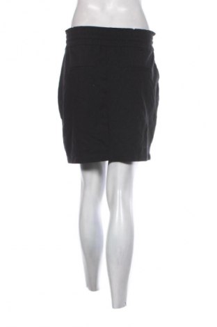 Пола Vero Moda, Размер S, Цвят Черен, Цена 2,04 €