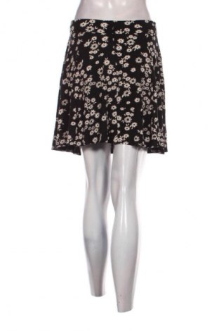 Пола Yessica, Размер M, Цвят Многоцветен, Цена 2,04 €