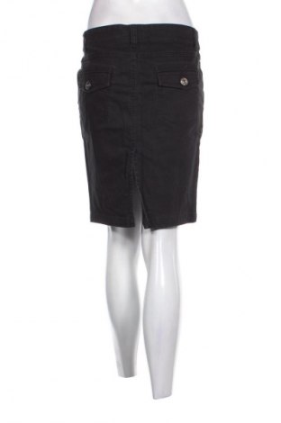 Sukně Zara Trafaluc, Velikost M, Barva Černá, Cena  89,00 Kč