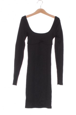 Sukienka Bershka, Rozmiar XS, Kolor Czarny, Cena 30,99 zł