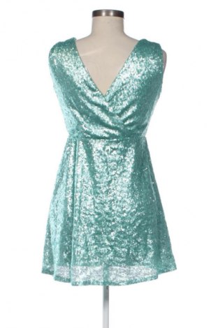 Kleid Boohoo, Größe M, Farbe Grün, Preis 16,99 €