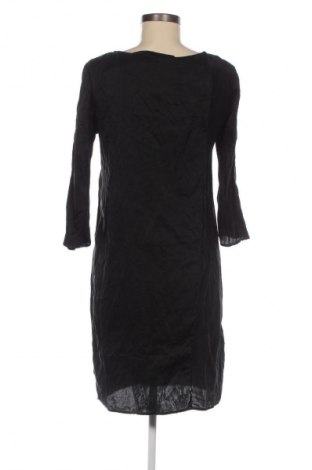 Šaty  Boss Orange, Velikost M, Barva Černá, Cena  269,00 Kč