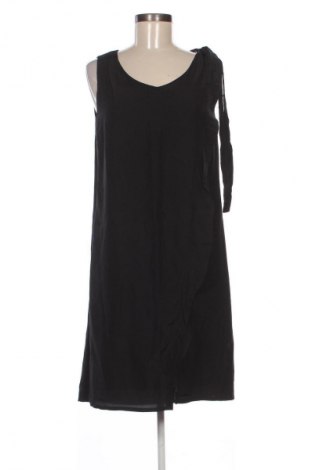 Рокля Burton of London, Размер M, Цвят Черен, Цена 76,69 €