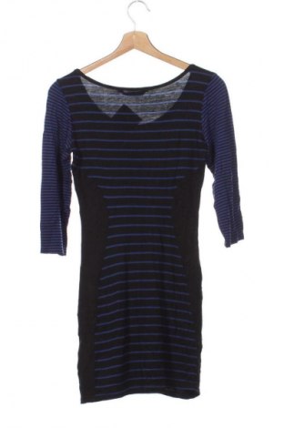 Šaty  Clockhouse, Velikost XS, Barva Vícebarevné, Cena  49,00 Kč