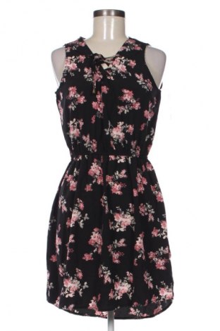 Šaty  Colloseum, Velikost M, Barva Vícebarevné, Cena  69,00 Kč