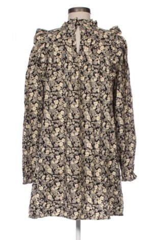 Šaty  Envii, Veľkosť M, Farba Viacfarebná, Cena  2,95 €