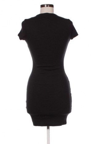 Šaty  Fb Sister, Velikost S, Barva Černá, Cena  79,00 Kč