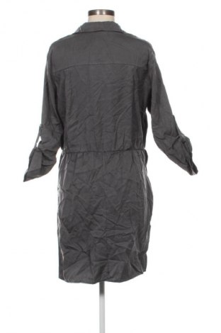 Šaty  Geisha, Velikost S, Barva Šedá, Cena  49,00 Kč