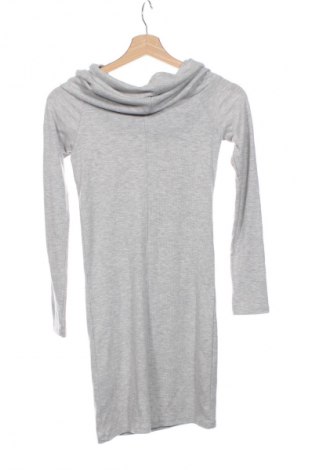 Šaty  Gina Tricot, Velikost XS, Barva Šedá, Cena  49,00 Kč