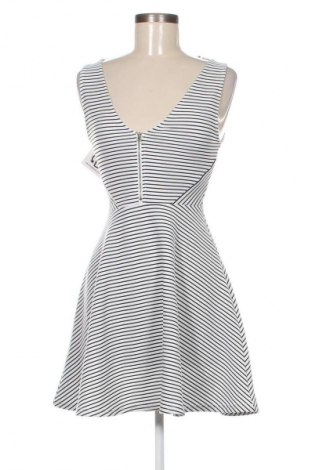 Šaty  H&M, Velikost S, Barva Vícebarevné, Cena  189,00 Kč