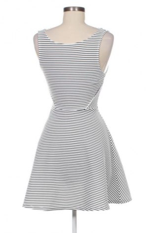 Šaty  H&M, Velikost S, Barva Vícebarevné, Cena  189,00 Kč