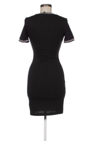 Šaty  H&M Divided, Velikost M, Barva Černá, Cena  79,00 Kč