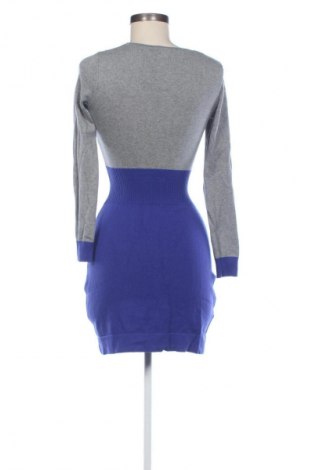 Рокля Mango, Размер S, Цвят Многоцветен, Цена 10,22 €