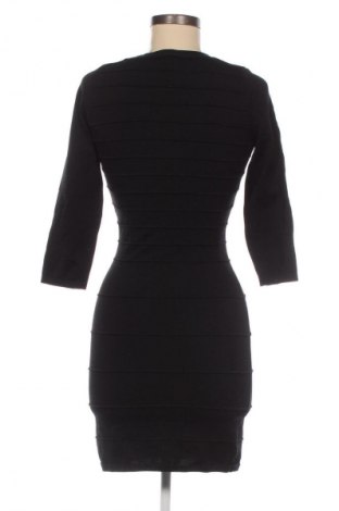 Šaty  Mango, Velikost M, Barva Černá, Cena  519,00 Kč