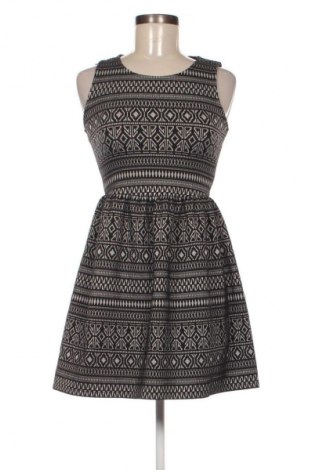 Šaty  ONLY, Velikost S, Barva Vícebarevné, Cena  49,00 Kč