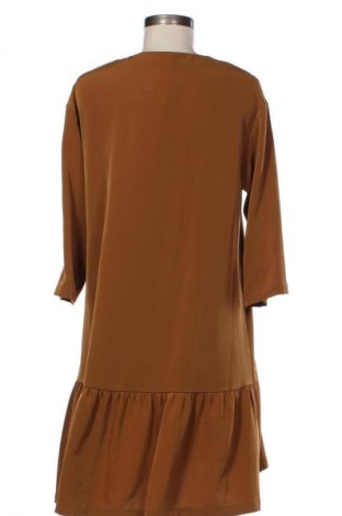 Sukienka Piu & Piu, Rozmiar M, Kolor Pomarańczowy, Cena 29,99 zł