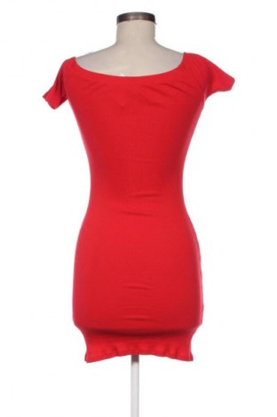 Sukienka Pull&Bear, Rozmiar L, Kolor Czerwony, Cena 27,99 zł