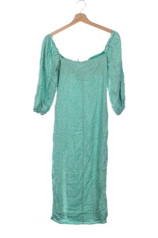 Šaty  Pull&Bear, Velikost S, Barva Vícebarevné, Cena  69,00 Kč