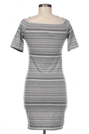 Šaty  Reserved, Velikost S, Barva Vícebarevné, Cena  69,00 Kč