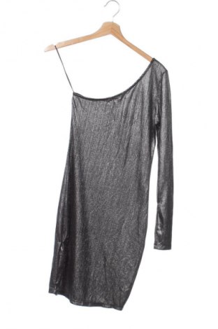 Šaty  Reserved, Velikost XS, Barva Stříbrná, Cena  49,00 Kč