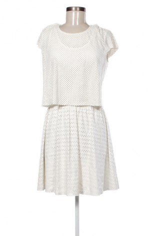 Šaty  Silvian Heach, Velikost M, Barva Béžová, Cena  599,00 Kč