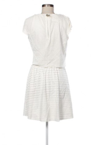 Šaty  Silvian Heach, Velikost M, Barva Béžová, Cena  599,00 Kč