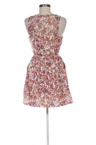 Ruha Stradivarius, Méret S, Szín Sokszínű, Ár 1 509 Ft