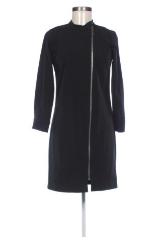 Рокля Trendyol, Размер S, Цвят Черен, Цена 10,73 €