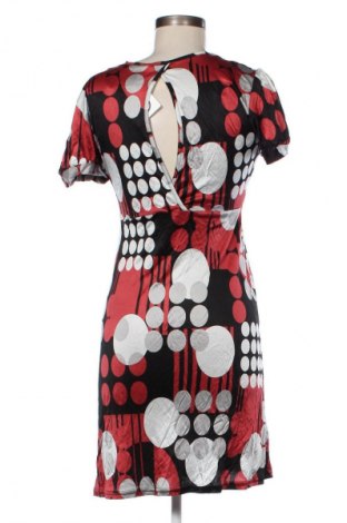Šaty  Tu, Veľkosť M, Farba Viacfarebná, Cena  1,95 €