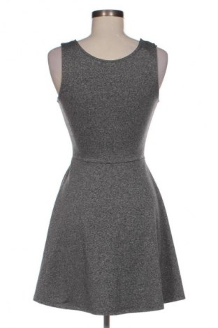 Рокля Unbranded, Размер S, Цвят Сив, Цена 3,06 €