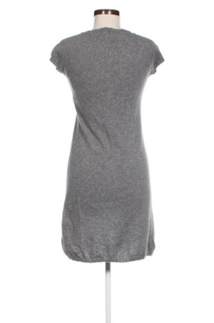 Šaty  United Colors Of Benetton, Velikost M, Barva Šedá, Cena  129,00 Kč