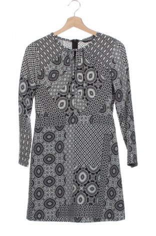 Šaty  Zara Trafaluc, Velikost S, Barva Vícebarevné, Cena  99,00 Kč