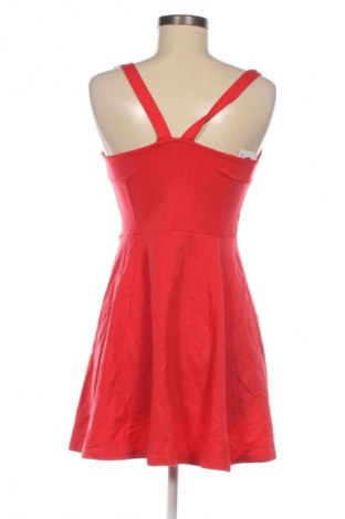 Сукман Unbranded, Размер S, Цвят Червен, Цена 2,55 €