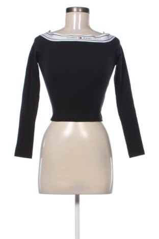 Дамска блуза Tommy Jeans, Размер XS, Цвят Черен, Цена 34,76 €, #136708778