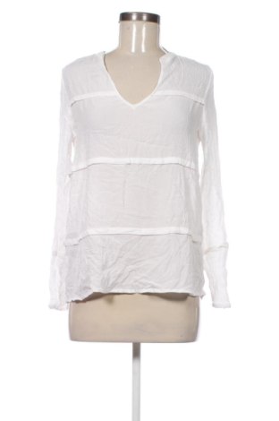 Bluză de femei VILA, Mărime S, Culoare Alb, Preț 34,99 Lei, #136710181