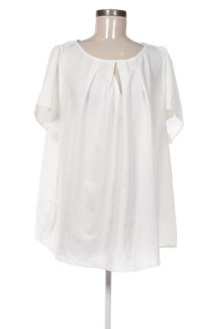 Bluzka damska SHEIN, Rozmiar 4XL, Kolor Biały, Cena 42,99 zł, #136721365