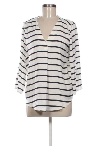 Damen Shirt Stradivarius, Größe L, Farbe Mehrfarbig, Preis 6,99 €, #136736048