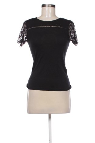 Дамска блуза Vero Moda, Размер XS, Цвят Черен, Цена 6,64 €, #136740179